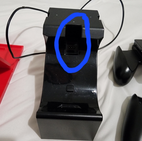 Nintendo Switch Bundle - Picture 10 of 10